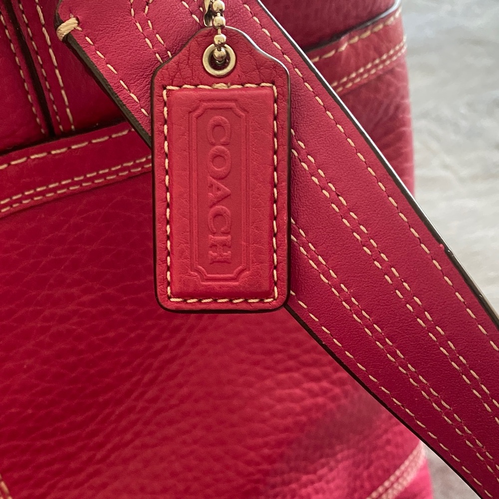 Coach Hampton Tote in Pink - Picture 5 of 5